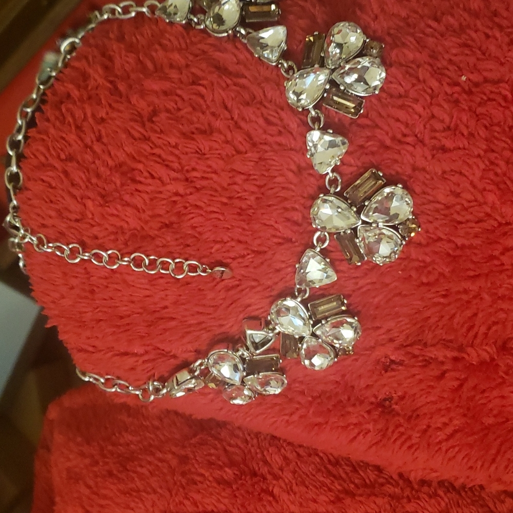 Stella and dot necklace